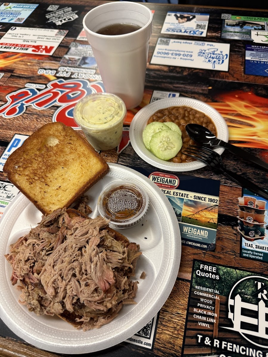 Roy's Hickory Pit Bbq-5